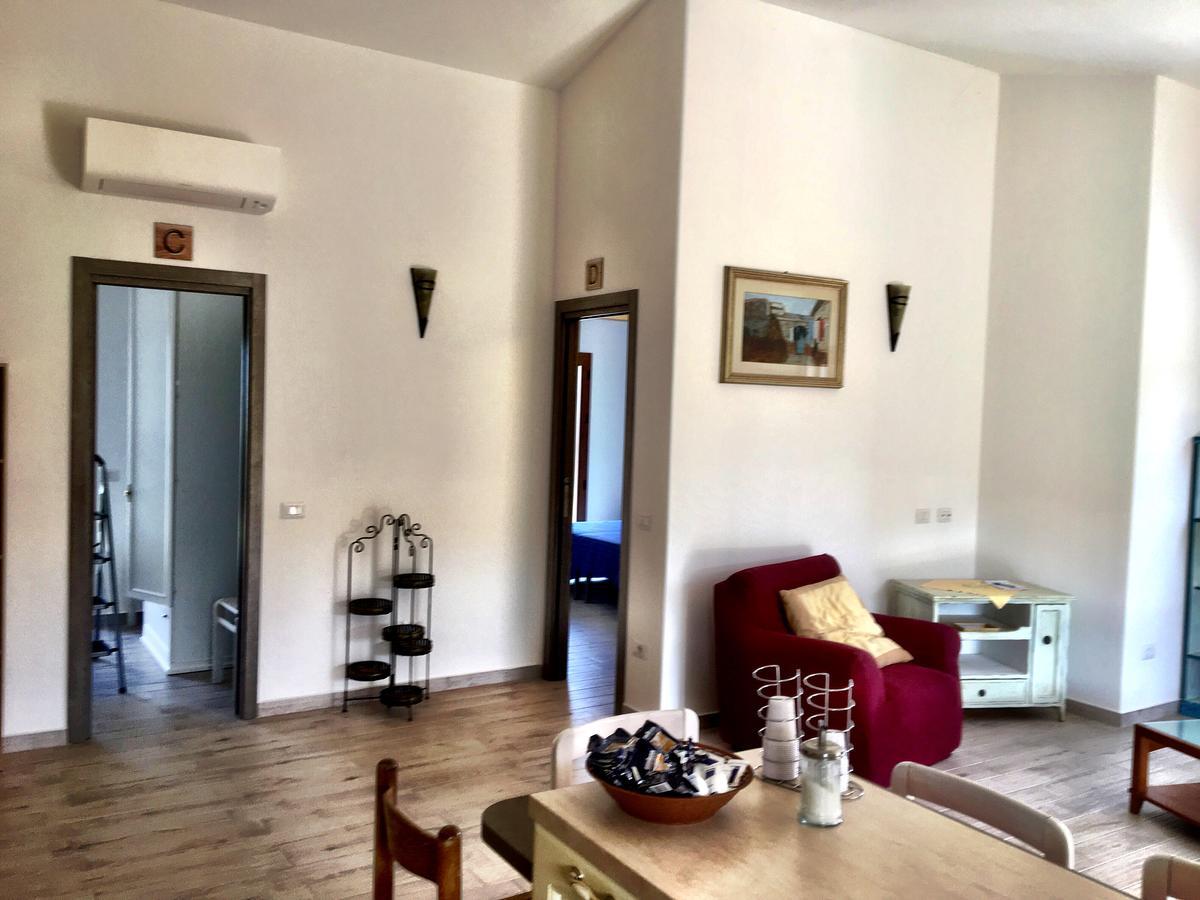 Molti Mari B&B Resort Olbia Dış mekan fotoğraf