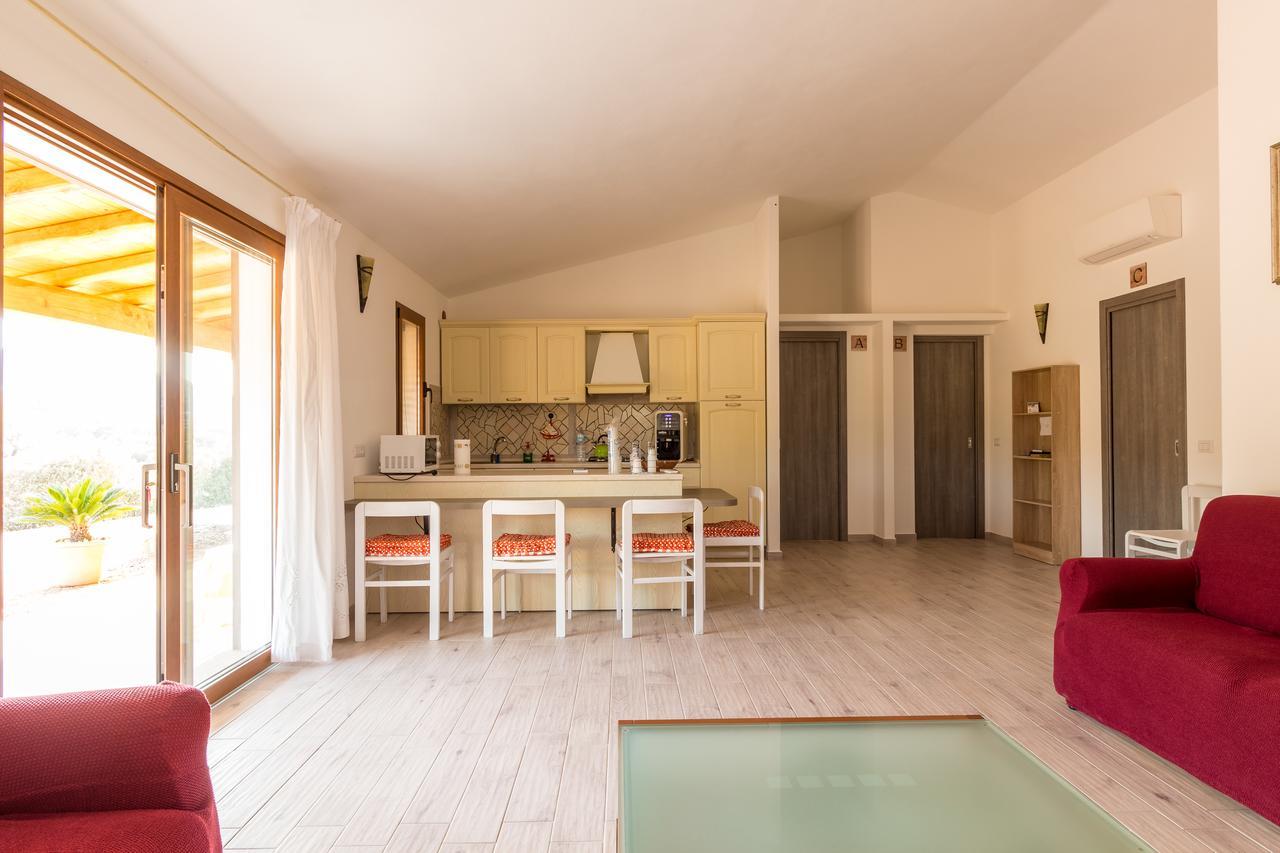 Molti Mari B&B Resort Olbia Dış mekan fotoğraf