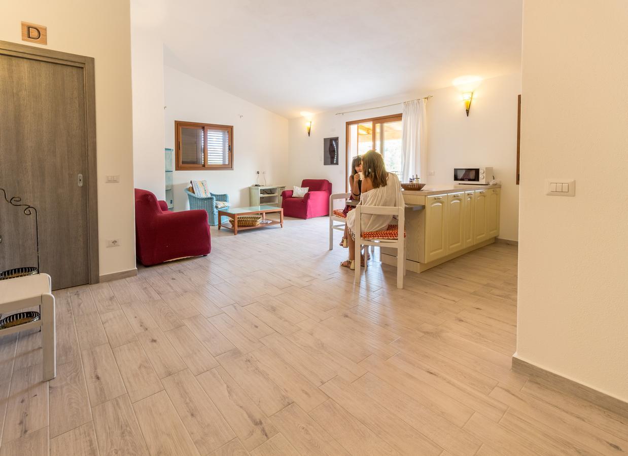 Molti Mari B&B Resort Olbia Dış mekan fotoğraf